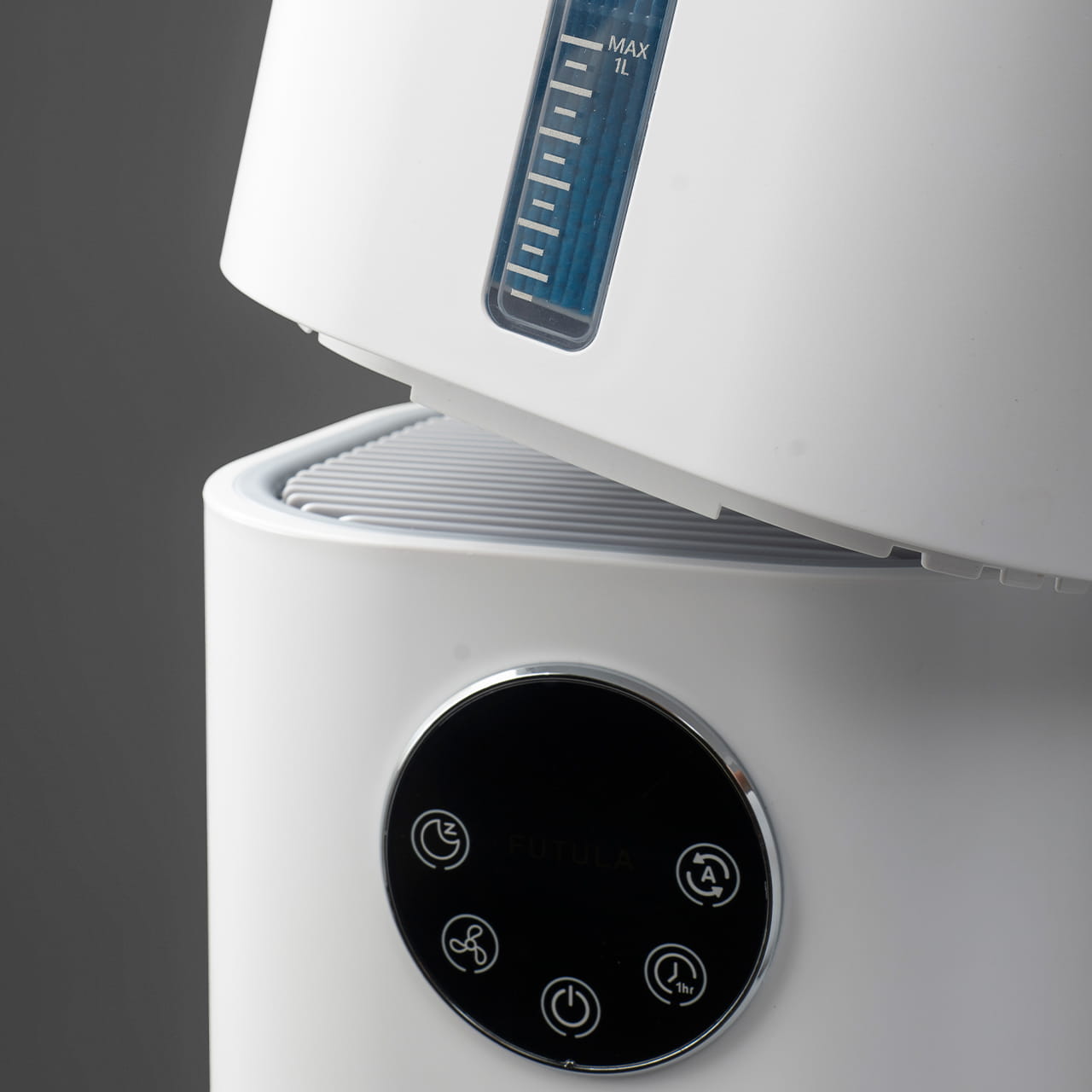 Управление климатическим комплексом Futula Humidifier H4S простое и интуитивно понятное