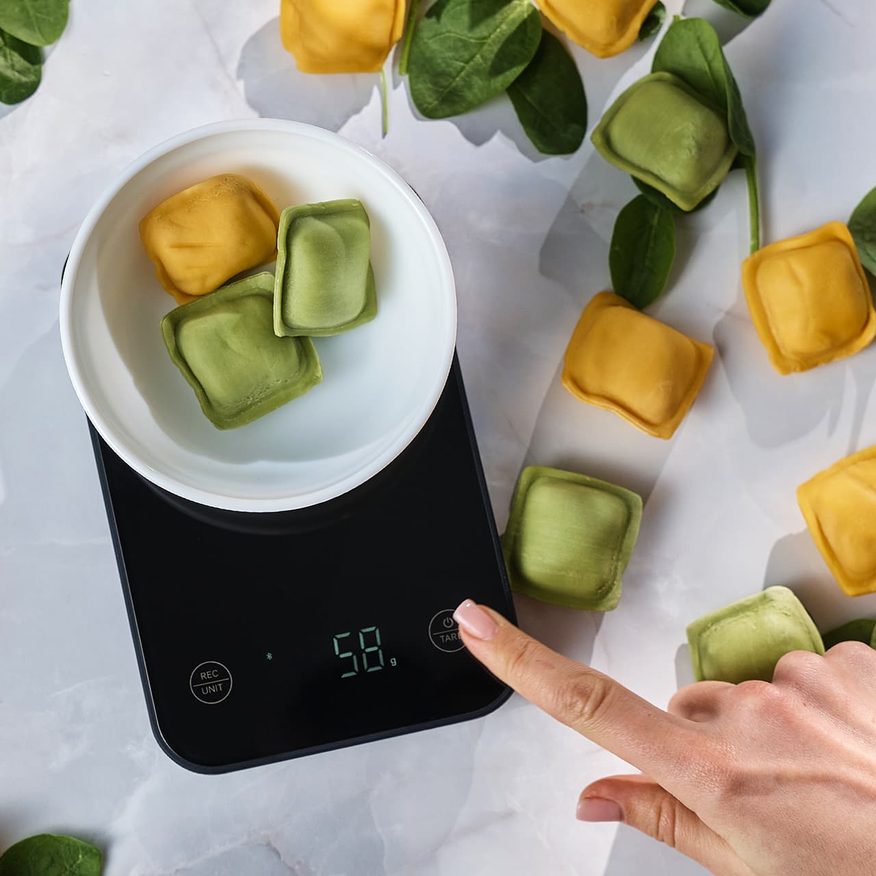 Весы кухонные Futula Kitchen Scale 5 (чёрные)