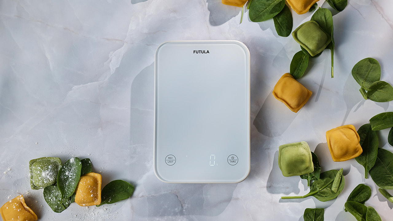 Купить недорогие умные кухонные весы Futula Kitchen Scale 5 белого цвета у официального дилера в Москве